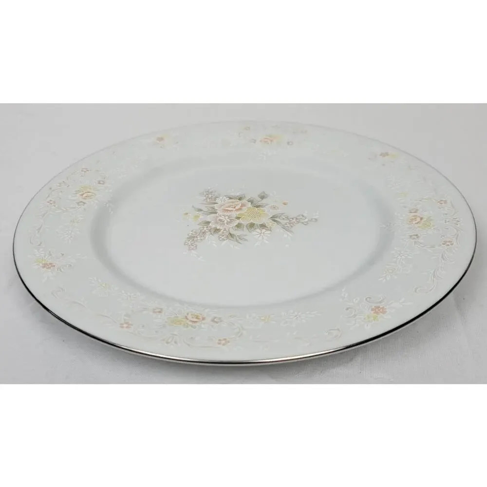 Crescent Fine China Jie Pai Dessert Plate Painted Golden Flowers and Accents